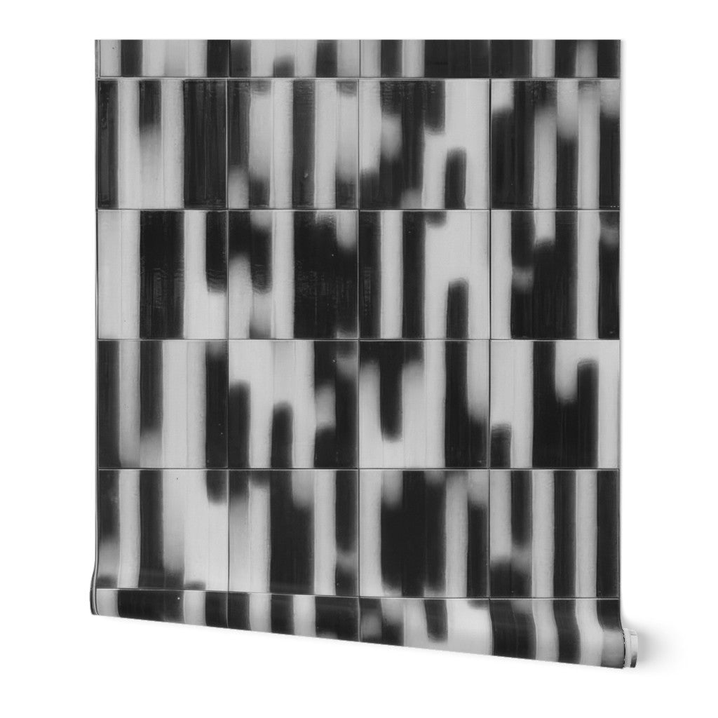 Gradient Tile - Black