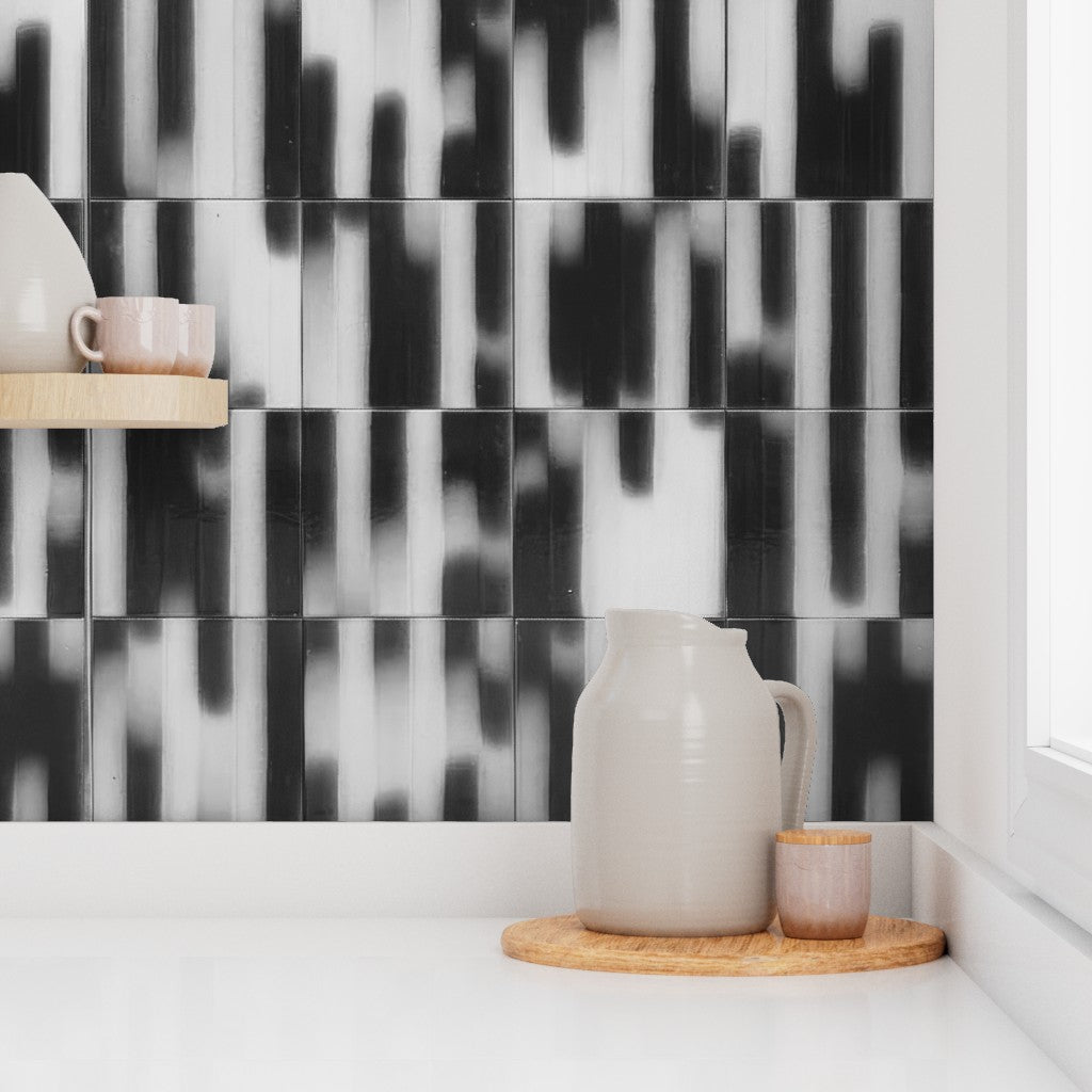 Gradient Tile - Black