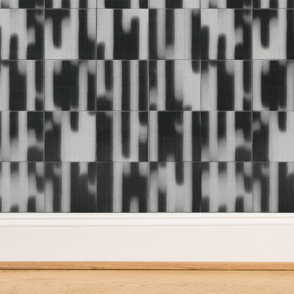 Gradient Tile - Black
